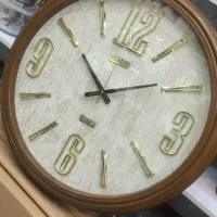 ساعت شیک و قشنگ