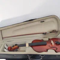 ویولن 4/4|ویولن|رشت, پستک|دیوار