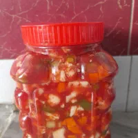 ترشی وسالاد فصل خانگی