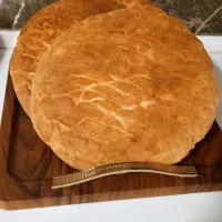 نان محلی و کلوچه قندی