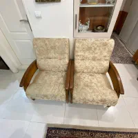 راحتی ۷ نفره چوب راش با میز شیشه ایی