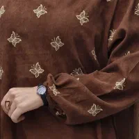 کفتان مخمل‌کبریتی گلدوزی بلند