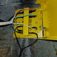 برق و تاسیسات کیانشهر