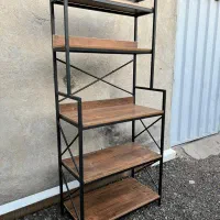 کافی بار مدرن چوب و فلز (فروشگاه قبادی)