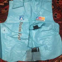 جلیقه بادی استخر