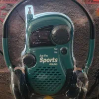 رادیو ورزشی همراه با هدفون کلکسیونی و نوستالژی