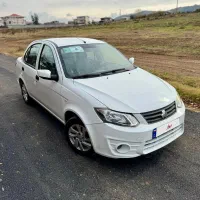 ساینا کم کار و در حد