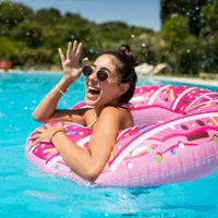 آموزش شنا دختران و بانوان با ده درصد تخفیف