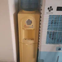 آب سردکن آب گرمکن ایستاده دارای مخزن آب