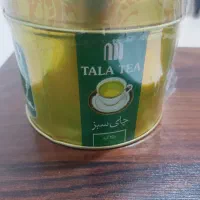 کارگر ساده مامور پخش مواد غذایی