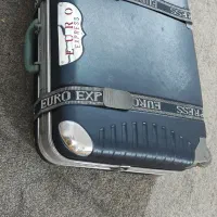 چمدان مسافرتی|کیف، کفش، کمربند|نیشابور, گنبد سبز|دیوار