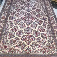 فرش دستبافت تک ۹متری اراک طرح گل آمریکایی