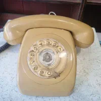 تلفن قدیمی
