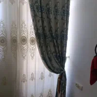 والن یا کنار پرده