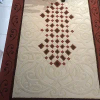 فرش طرح برجسته نو نو سالم. قیمت توافقی|فرش|کرج, شهرک بنفشه|دیوار