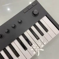میدی کیبورد native instruments m32|پیانو، کیبورد، آکاردئون|تهران, نازیآباد|دیوار