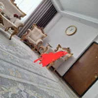 مبل استیل کاملا نو همراه کاور و جلو مبلی و عسلی|مبلمان خانگی و میز عسلی|پرند, فاز ۱|دیوار