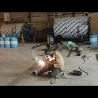 کارگر ساده حد اکثر سن ۲۵ سال