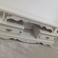 زیر تلویزیون