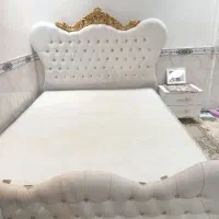 تخت خواب دو نفره سلطنتی