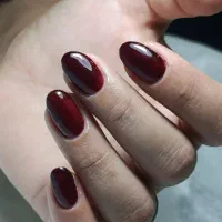 آموزش و خدمات کاشت ناخن