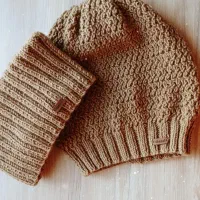 کلاه و شال گردنی