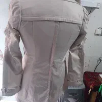 پالتو وبارانی|لباس|قدس, شهرقدس|دیوار