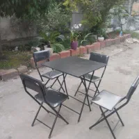 میز ۴ نفره تاشو