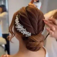 میکاپ و شنیون با قیمت عالی ویژه ۸/۹/۱۰مهرماه|خدمات آرایشگری و زیبایی|شیراز, درکی|دیوار