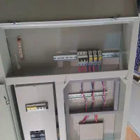 فروش و مونتاژ انواع تابلو برق صنعتی.کنتوری وصنعصی