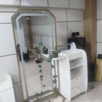 اینه قدی  آرایشگری