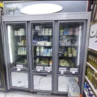 یک عدد یخچال دو متری و یک عدد کولر 4000