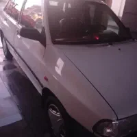 یک خودرو پراید