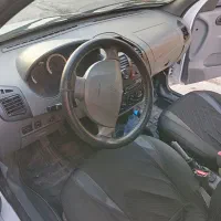 تیبا بدون خال رنگ بدون ضربه شاسی سالم لاکاغذی|خودرو سواری و وانت|لنجان, |دیوار