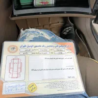 پژوپارس مدل ۹۱ یک گلگیر عقب رنگ