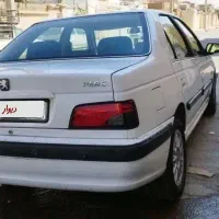 پارس سال 96 سفید بنزینی بیمه یکساله|خودرو سواری و وانت|شیراز, فرگاز|دیوار