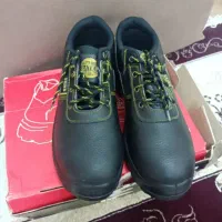 کفش ایمنی کار فوق العاده سبک|کیف، کفش، کمربند|جهرم, |دیوار