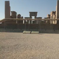 همخونه بدون حاشیه