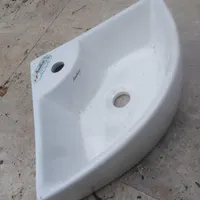 روشویی سه کنج، کاملا نو و استفاده نشده