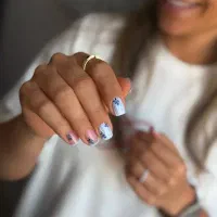 خدمات ویژه کاشت ناخن