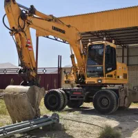 بیل مکانیکی ۹۱۲ استثنایی.