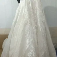فروش لباس عروس زیبا و خاص