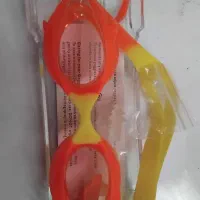 عینک شنا (استخر) بچگانه