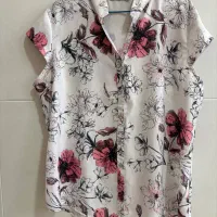 تی شرت گلکلی برند Lc waikiki