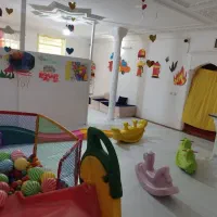 استخدام نیروی مراقب وپرستاربرای مهدکودک