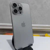 ایفون 15 pro max در حد بدون رجستری