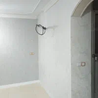 نصاب کاغذ دیواری