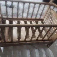 تخت خواب وگهواره کودک|تخت و صندلی بچه|آباده, |دیوار