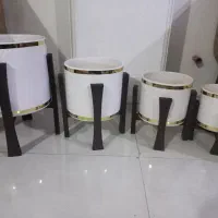 گلدان های دورطلایی و دورنقره ایی