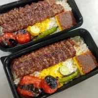 آشپز پاکستانی و باریستا کافه